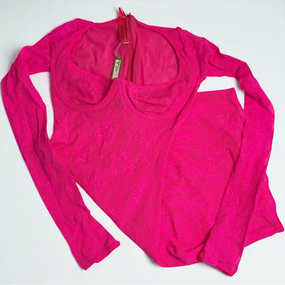 SKIMS Neon Pink Lace Dress - Picture 4 of 9